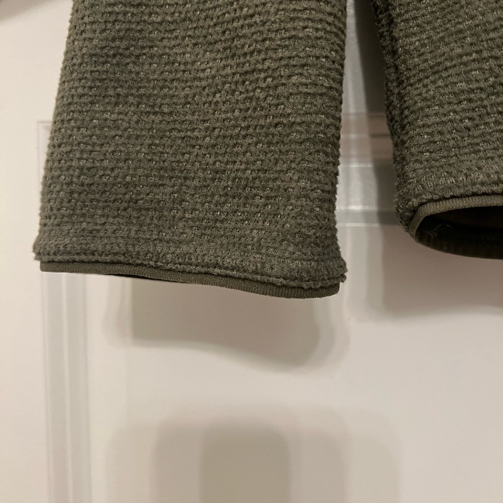 Under Armour Forest Green Quarter-Zip - Picture 2 of 8